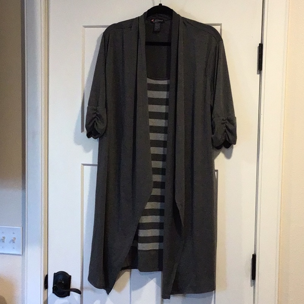 All in one attached tank & jacket